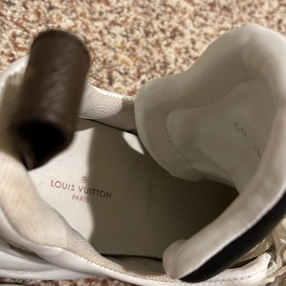 Louis Vuitton sneakers - Picture 7 of 8